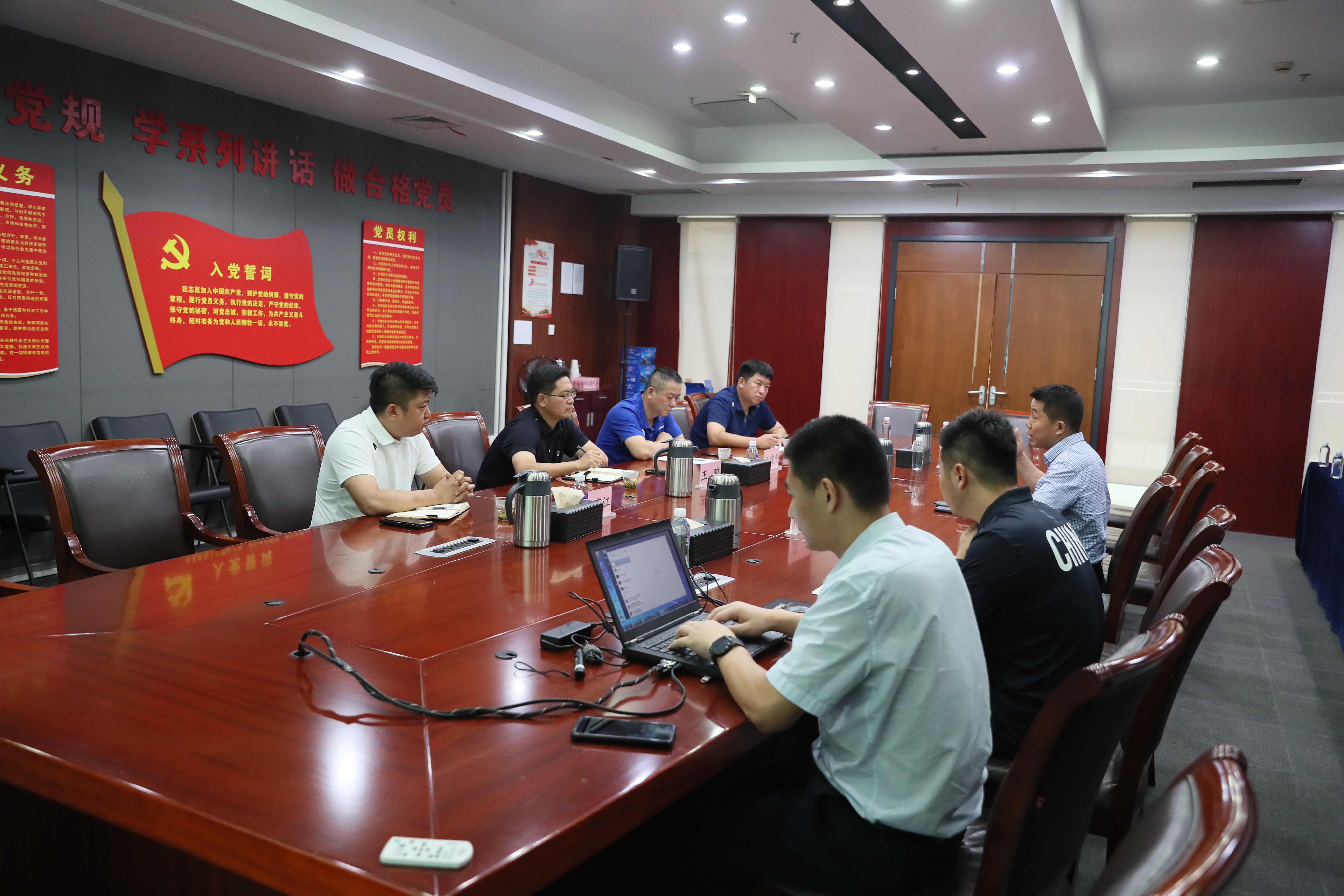 省体育局武术和冬季运动管理中心领导来公司调研