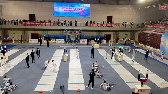 乘秋风御剑 骋赛场夺金 ——熊猫体育中心羿剑社队员在武汉第十一届市运会取得佳绩  