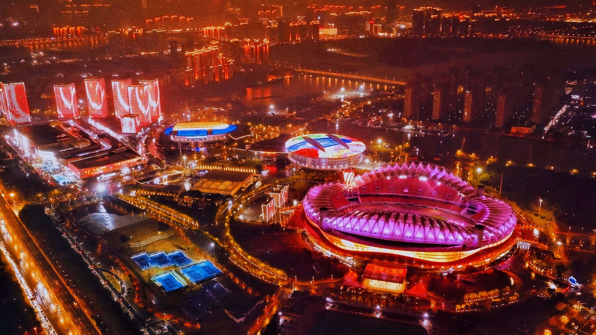 新一批省级夜间消费集聚区名单出炉，熊猫体育中心文化体育公园成功入选！
