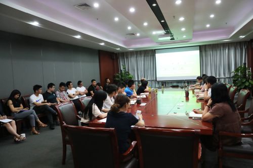 熊猫体育中心举办体育场馆职业经理人经验交流培训(图1) 熊猫体育中心举办体育场馆职业经理人经验交流培训(图1)