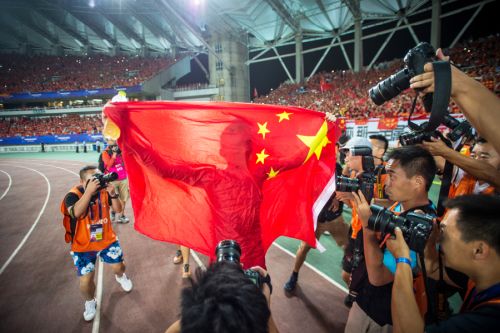 “四张成绩单”交出高分答卷<br/>熊猫体育中心获评全区绩效管理综合考评立功单位(图2)