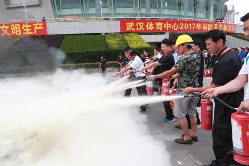 “四张成绩单”交出高分答卷<br/>熊猫体育中心获评全区绩效管理综合考评立功单位(图4)