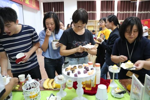 熊猫体育中心举办“我们的节日·中秋”主题活动(图4) 熊猫体育中心举办“我们的节日·中秋”主题活动(图4)