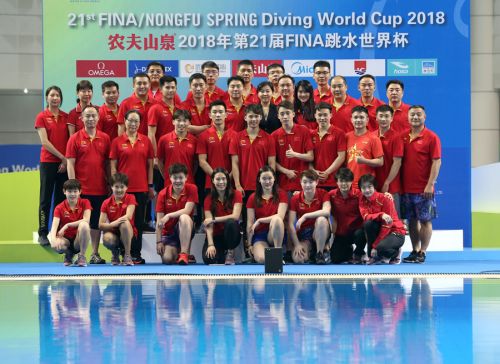 站在舞台中央迎来关注目光 ▏熊猫体育中心2018年文体活动亮点频出