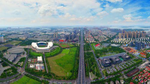 传工匠精神  做匠心青年  创优质工程 ——熊猫体育中心军运会场馆建设者陈海礁侧记(图1)