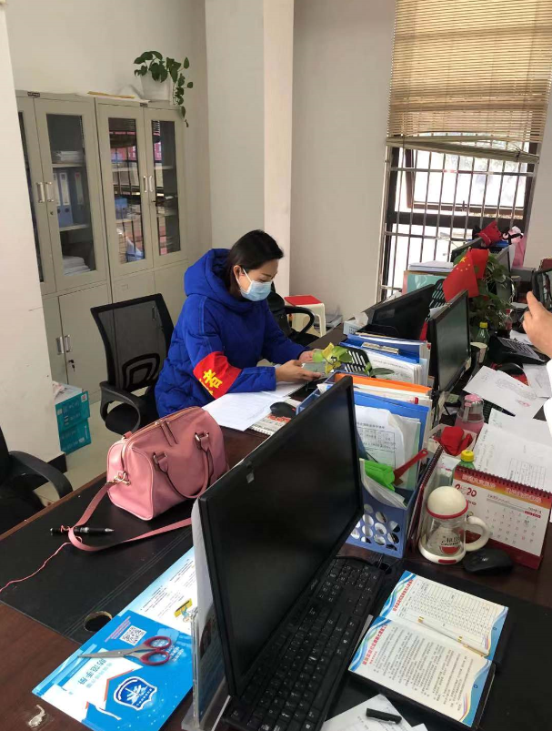 不忘初心，践行使命 ——熊猫体育中心下沉一线防控疫情侧记(图9)