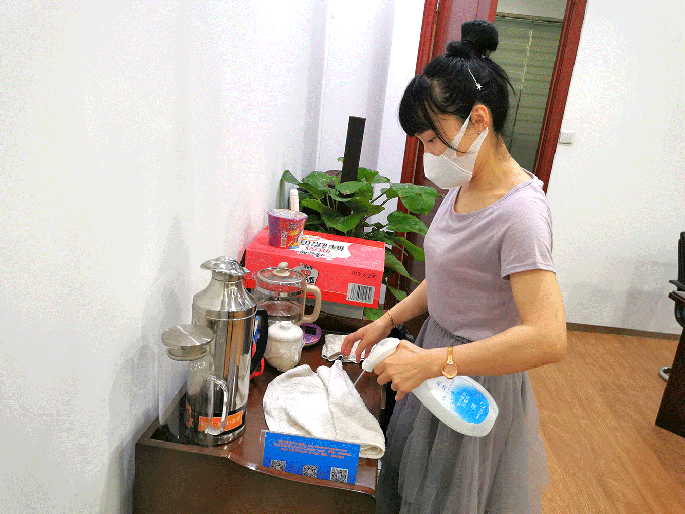 【防疫有我，爱卫同行】共建洁净办公环境(图2)