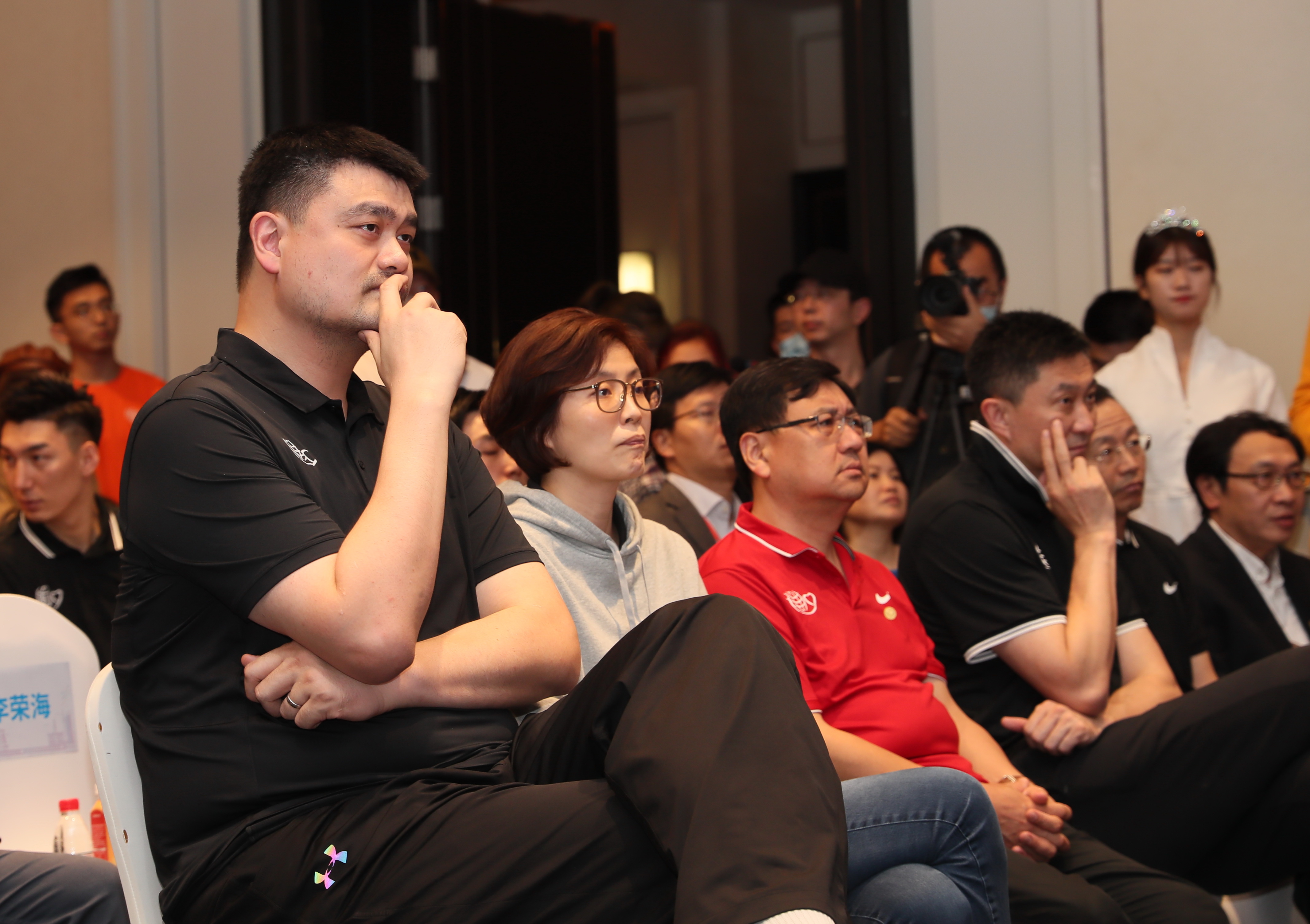 姚基金慈善赛召开新闻发布会　　 “大姚”邀你来(图6)