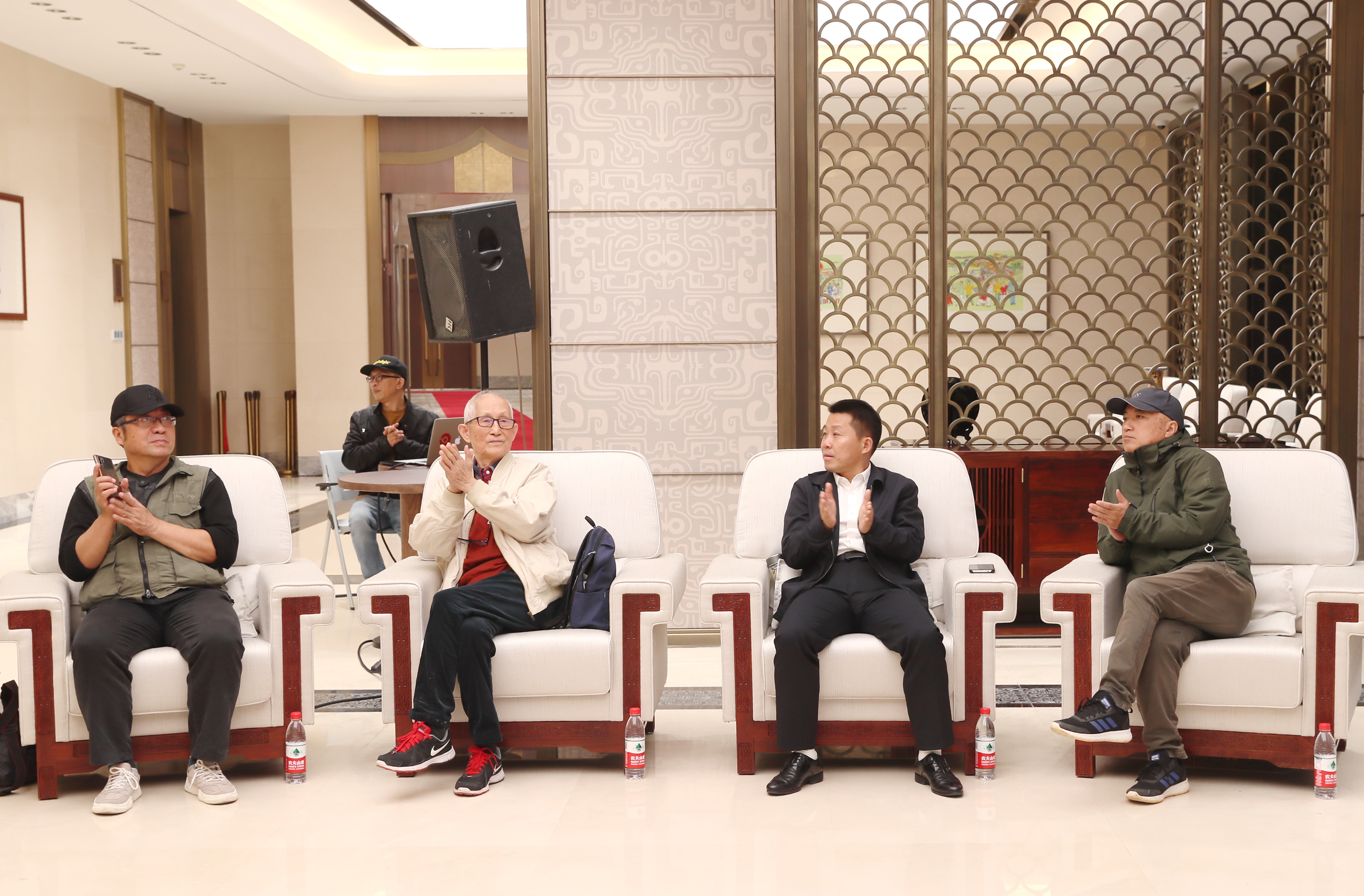 2020经开区嘉年华摄影比赛颁奖式在体育中心举行(图5)